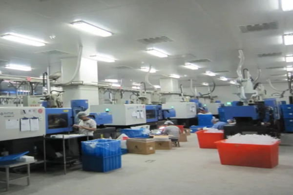 Robust Supply Chain Network